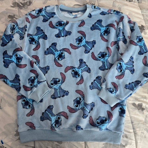 New✨️Disney Lilo & Stitch Plush Graphic Blue Sweatshirt - Picture 3 of 7
